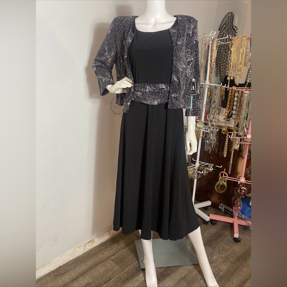 Jessica Howard JIIHI dress with 3/4 sleeve shiny jacket - Picture 3 of 16